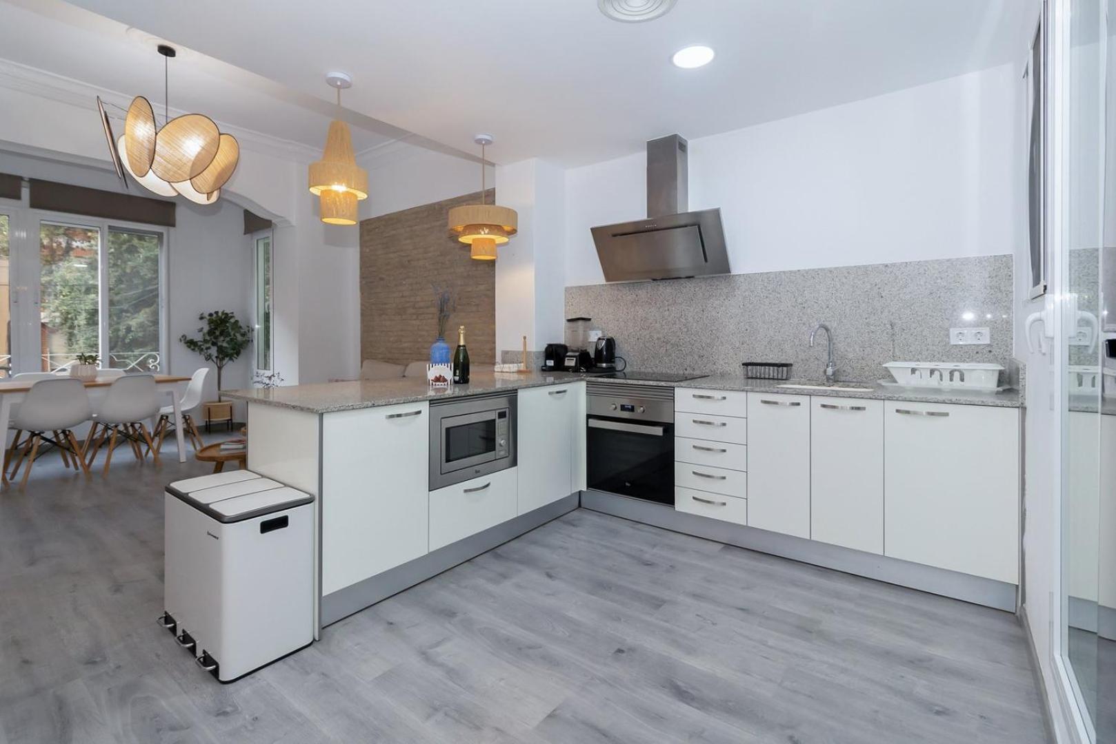 Guestready - El Cabanyal Hidden Oasis Apartment Valencia Ngoại thất bức ảnh